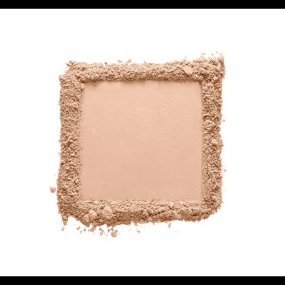 All Day Luminous Powder Foundation SPF 24 - Picture 2 of 4